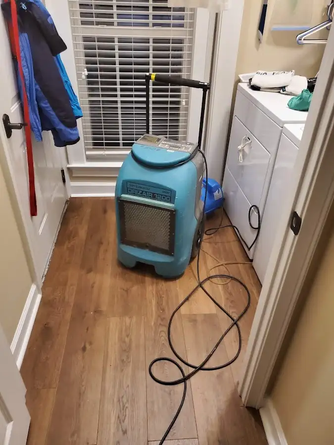Commercial dehumidifier deployed for Crawl Space Restoration in Hartford